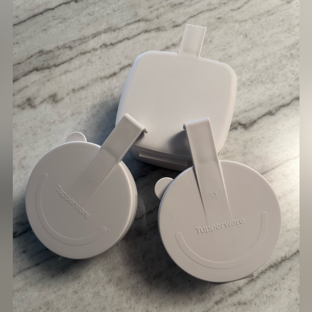 Tupperware White Forget Me Not Containers